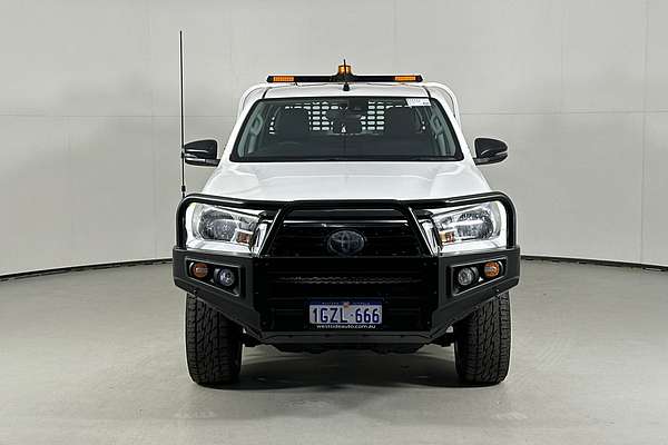2020 Toyota HILUX SR (4x4) GUN126R MY19 UPGRADE 4X4