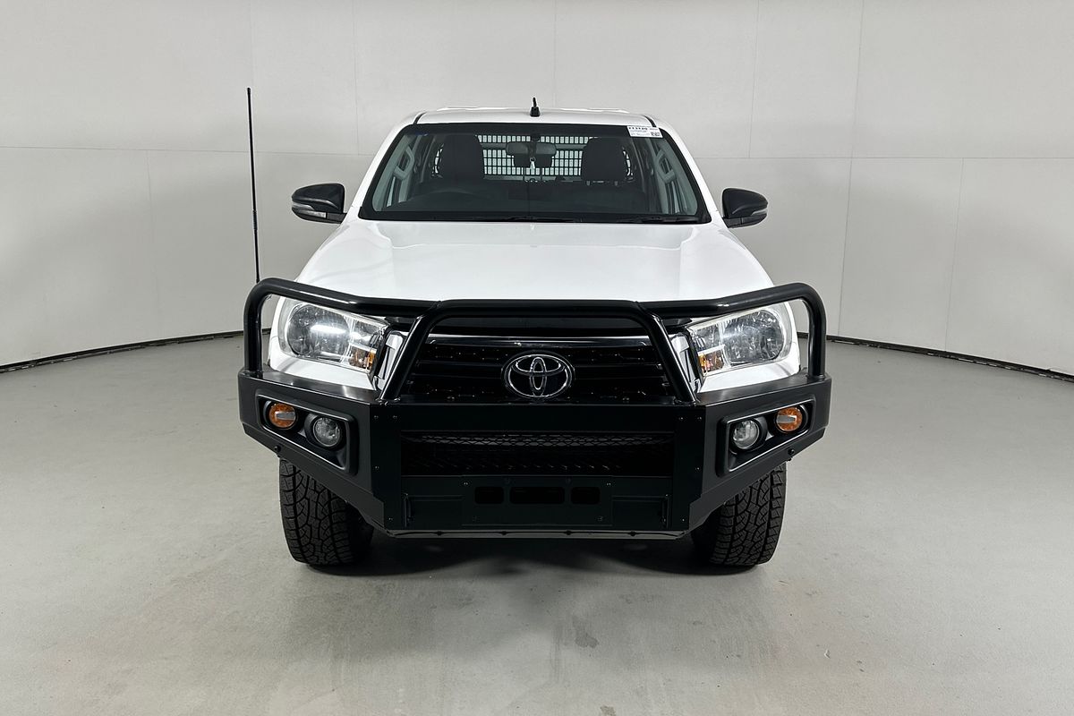 2019 Toyota HILUX SR (4x4) GUN126R MY19 4X4