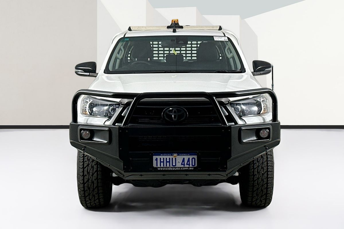 2021 Toyota HILUX SR (4x4) GUN126R FACELIFT 4X4