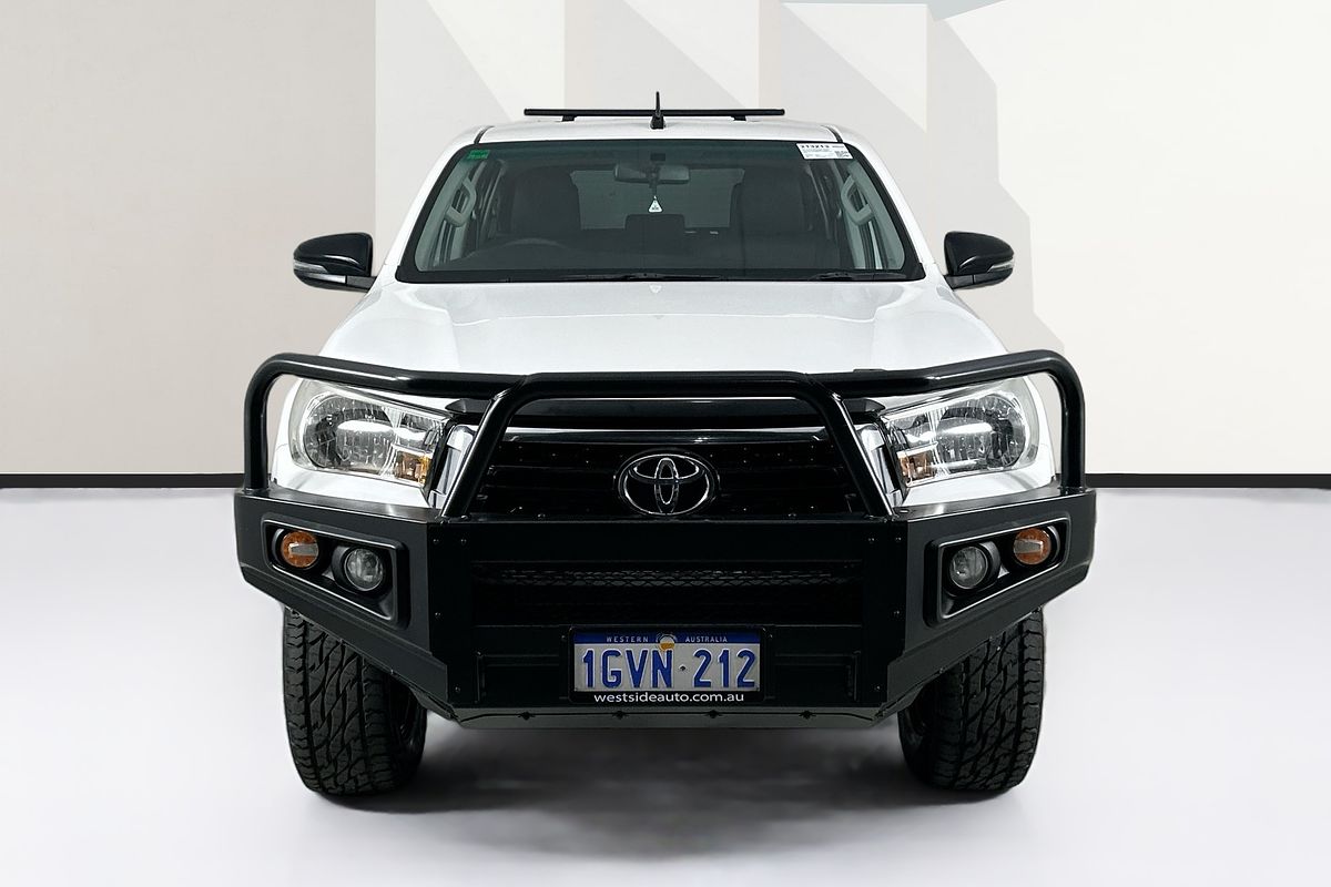 2019 Toyota HILUX SR (4x4) GUN126R MY19 4X4