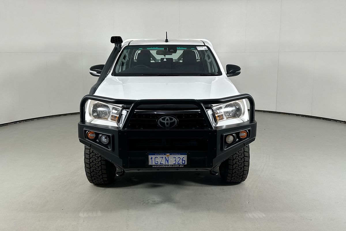 2020 Toyota HILUX SR (4x4) GUN126R MY19 UPGRADE 4X4