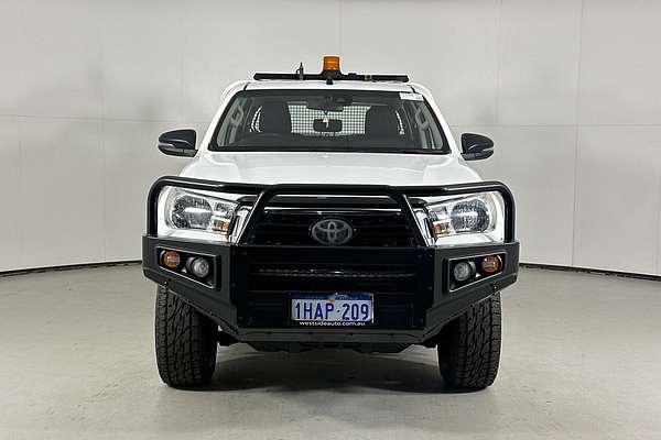 2020 Toyota HILUX SR (4x4) GUN126R MY19 UPGRADE 4X4