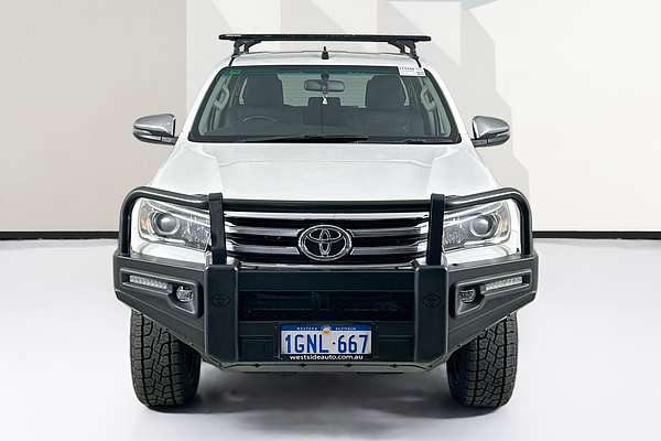 2018 Toyota HILUX SR5 (4x4) GUN126R MY17 4X4