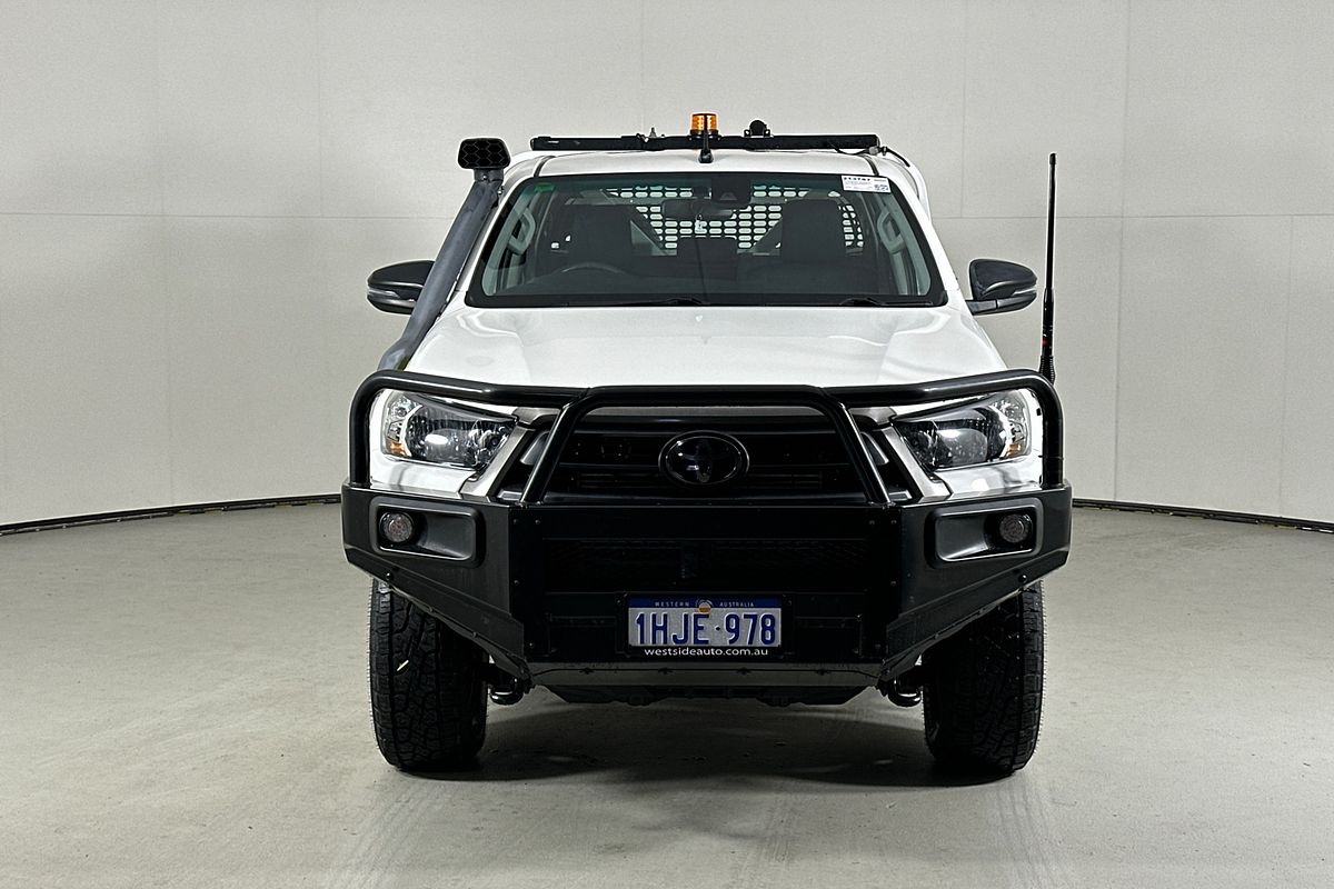 2021 Toyota HILUX SR (4x4) GUN126R FACELIFT 4X4