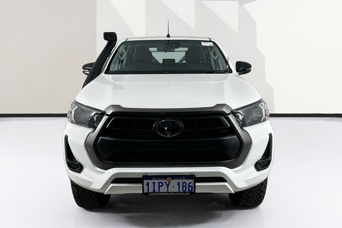 2021 Toyota HILUX SR (4x4) GUN126R 4X4