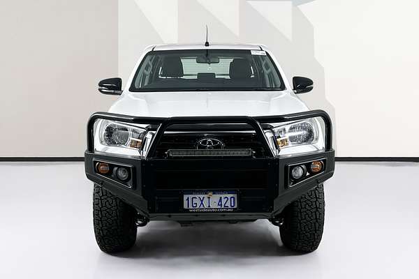 2019 Toyota HILUX SR (4x4) GUN126R MY19 4X4