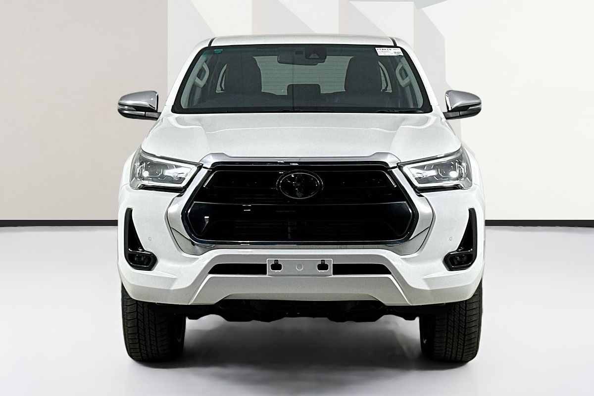 2021 Toyota HILUX SR5+ (4x4) GUN126R FACELIFT 4X4