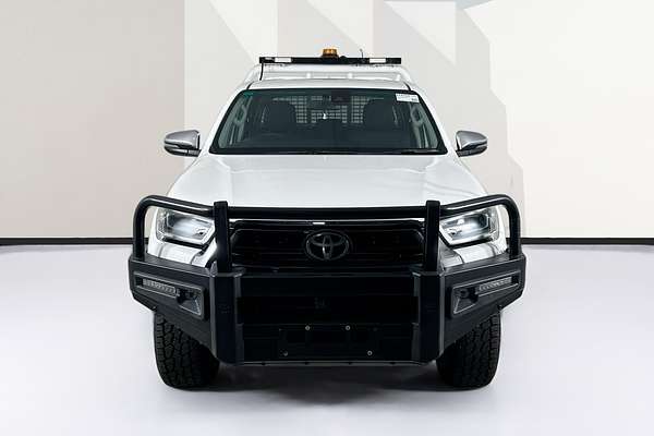 2021 Toyota HILUX SR5 (4x4) GUN126R FACELIFT 4X4