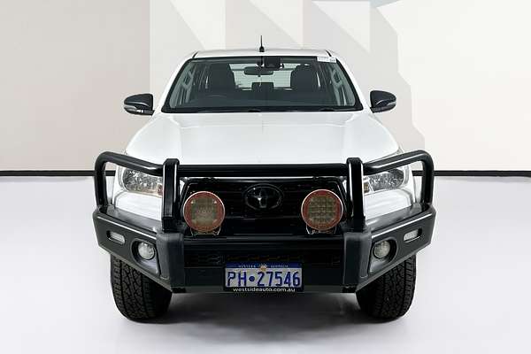 2020 Toyota HILUX SR (4x4) GUN126R MY19 UPGRADE 4X4