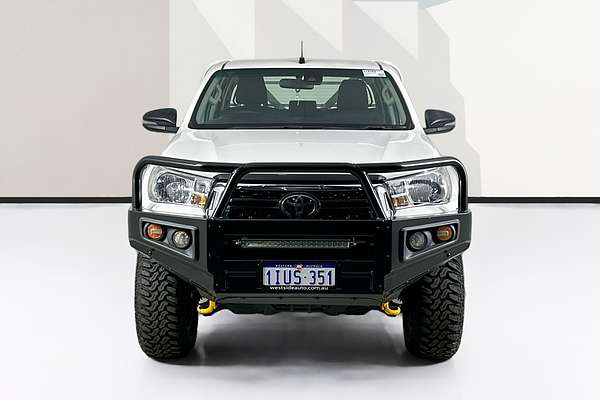 2020 Toyota HILUX SR (4x4) GUN126R MY19 UPGRADE 4X4