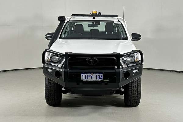 2021 Toyota HILUX SR (4x4) GUN126R 4X4