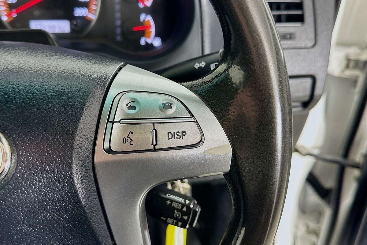 2013 Toyota HILUX SR (4x4) KUN26R MY12 4X4