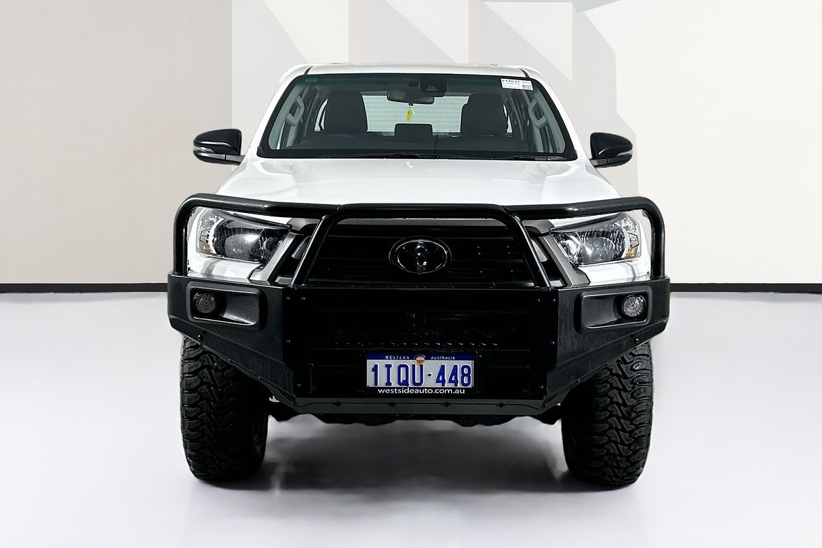 2022 Toyota HILUX SR (4x4) GUN126R 4X4