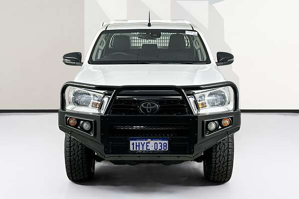 2019 Toyota HILUX SR (4x4) GUN126R MY19 4X4