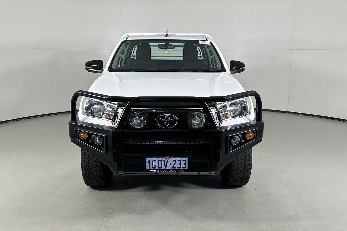 2018 Toyota Hilux SR (4x4) GUN126R MY19 4X4