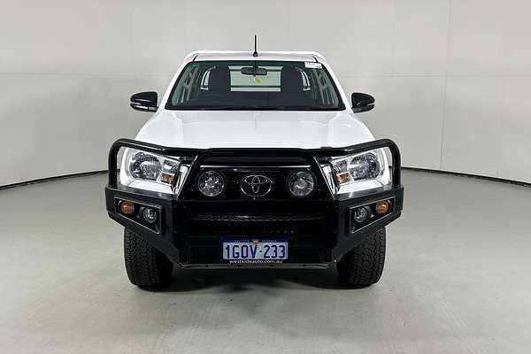 2018 Toyota Hilux SR (4x4) GUN126R MY19 4X4