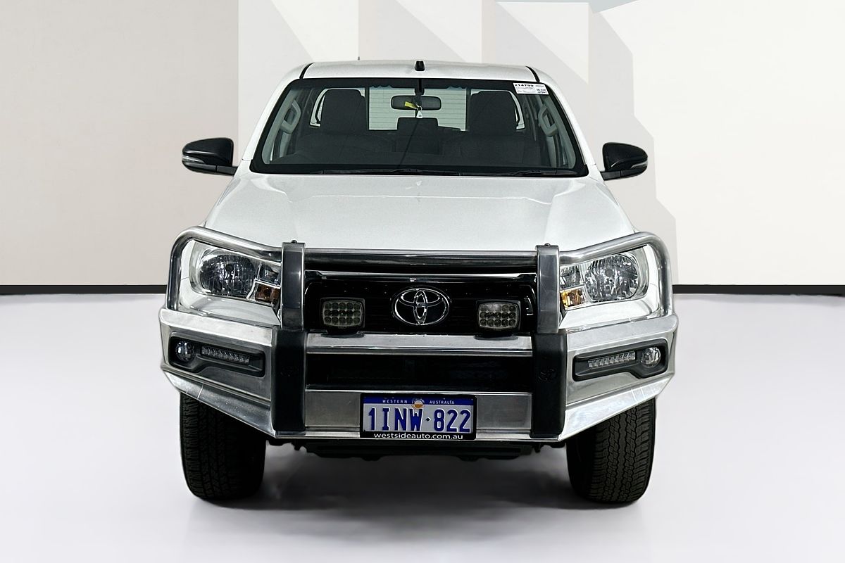 2018 Toyota HILUX SR (4x4) GUN126R MY19 4X4