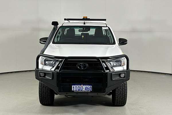 2021 Toyota HILUX SR (4x4) GUN126R 4X4