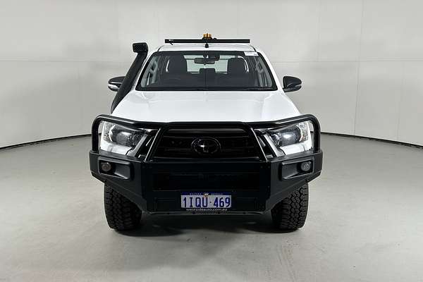 2021 Toyota HILUX SR (4x4) GUN126R 4X4