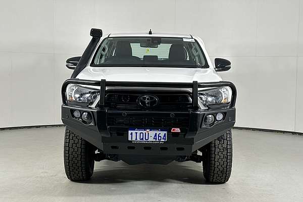 2021 Toyota HILUX SR (4x4) GUN126R 4X4