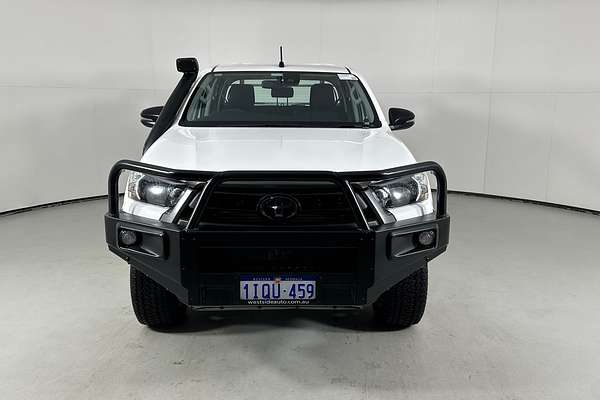 2020 Toyota HILUX SR (4x4) GUN126R FACELIFT 4X4