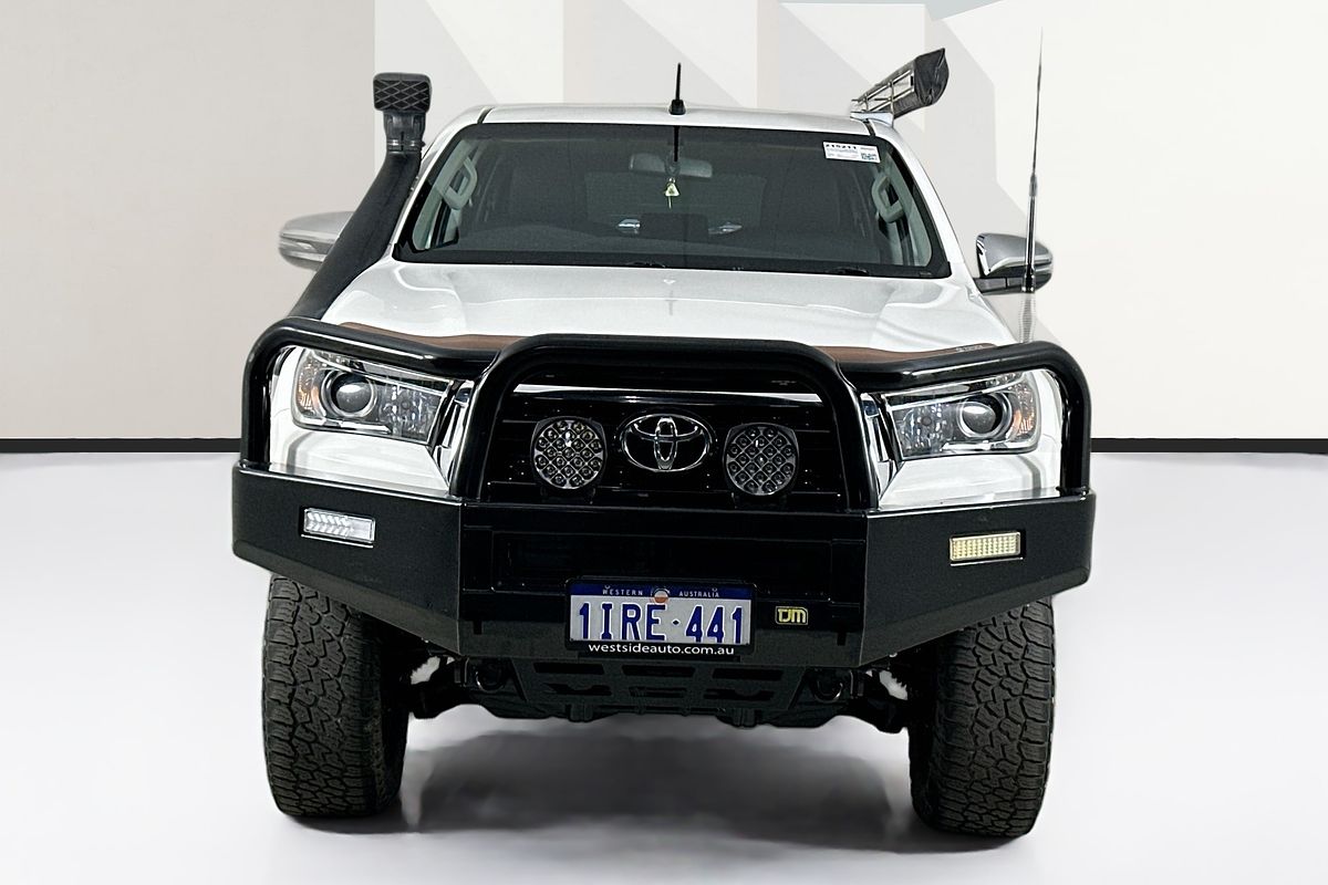 2019 Toyota HILUX SR5 (4x4) GUN126R MY19 4X4