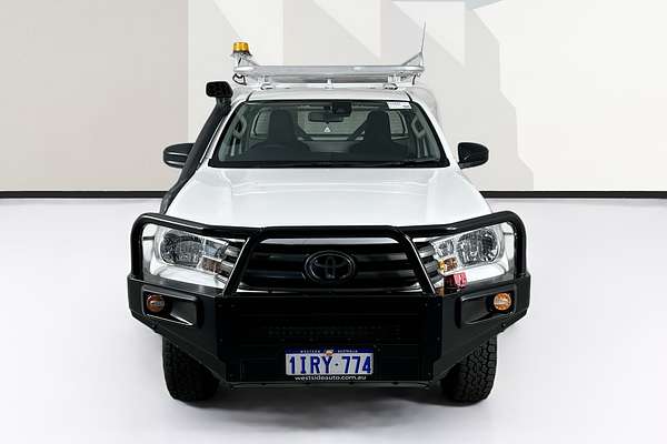 2021 Toyota HILUX SR (4x4) GUN126R FACELIFT 4X4