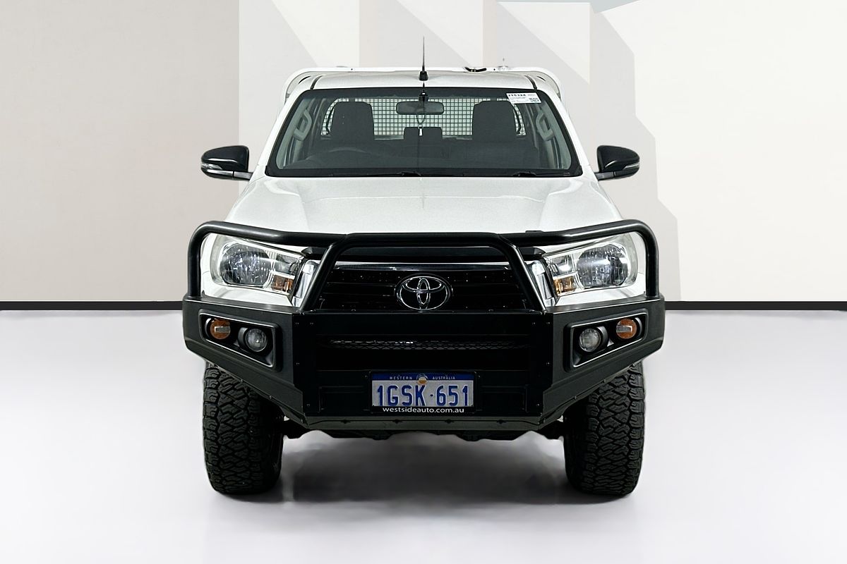 2019 Toyota HILUX SR (4x4) GUN126R MY19 4X4