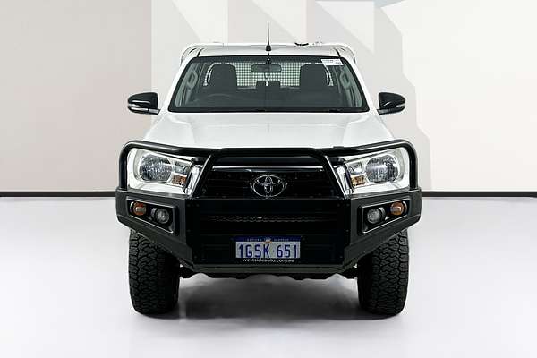 2019 Toyota HILUX SR (4x4) GUN126R MY19 4X4