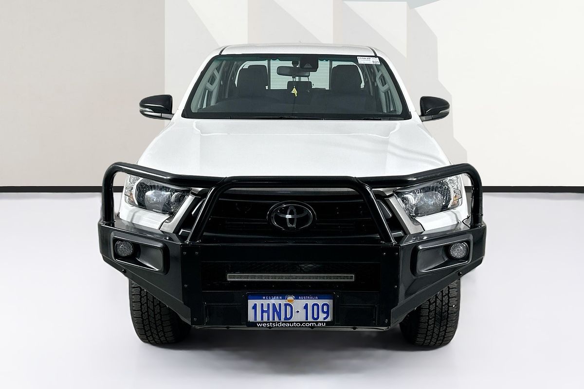 2022 Toyota HILUX SR (4x4) GUN126R 4X4