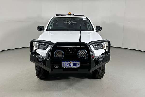 2024 Toyota HILUX SR (4x4) STEEL WHEELS GUN126R FACELIFT 4X4