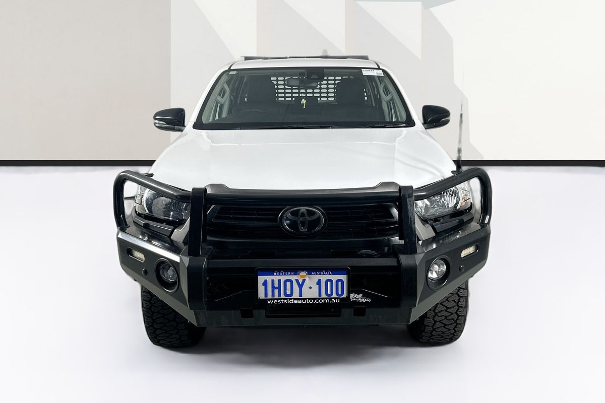2022 Toyota HILUX SR (4x4) GUN126R 4X4