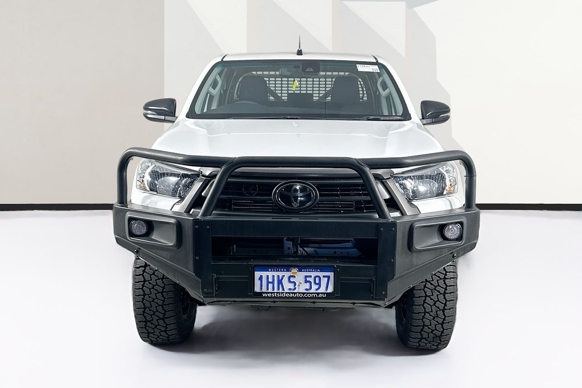 2021 Toyota HILUX SR (4x4) GUN126R 4X4