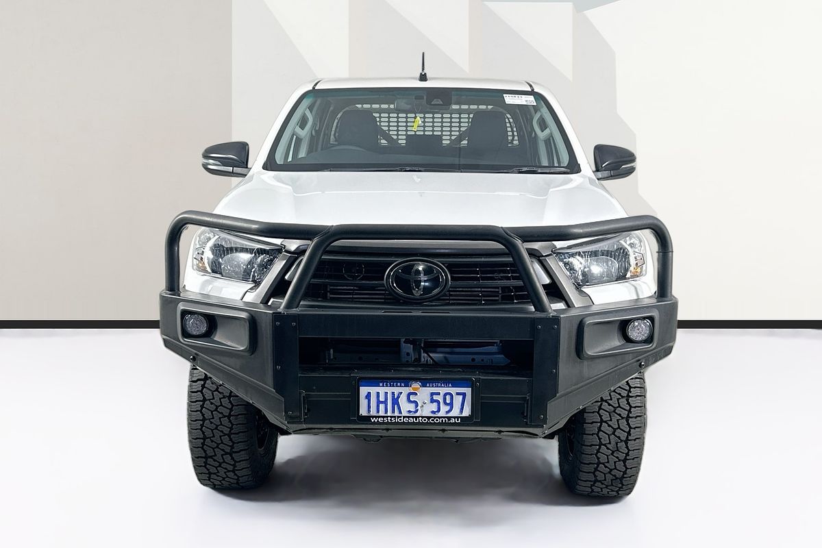 2021 Toyota HILUX SR (4x4) GUN126R 4X4
