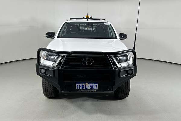 2021 Toyota HILUX SR (4x4) GUN126R FACELIFT 4X4