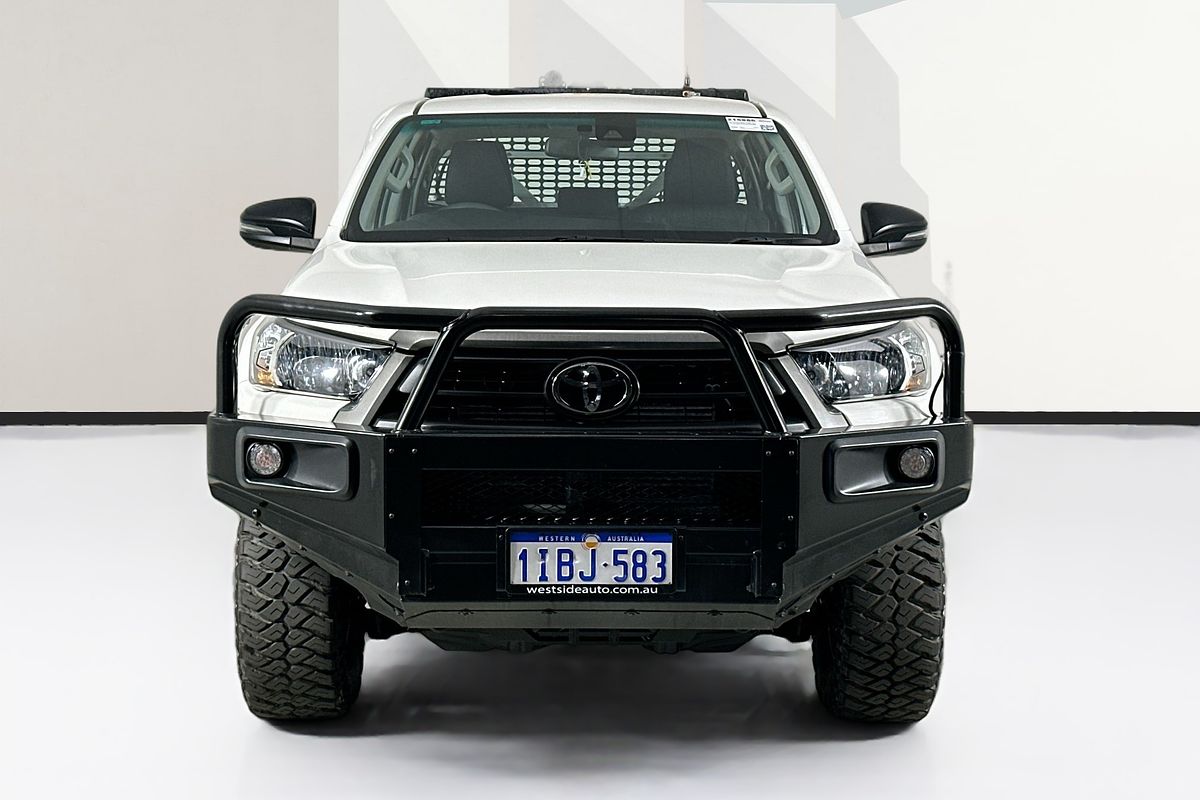 2023 Toyota HILUX SR (4x4) GUN126R 4X4