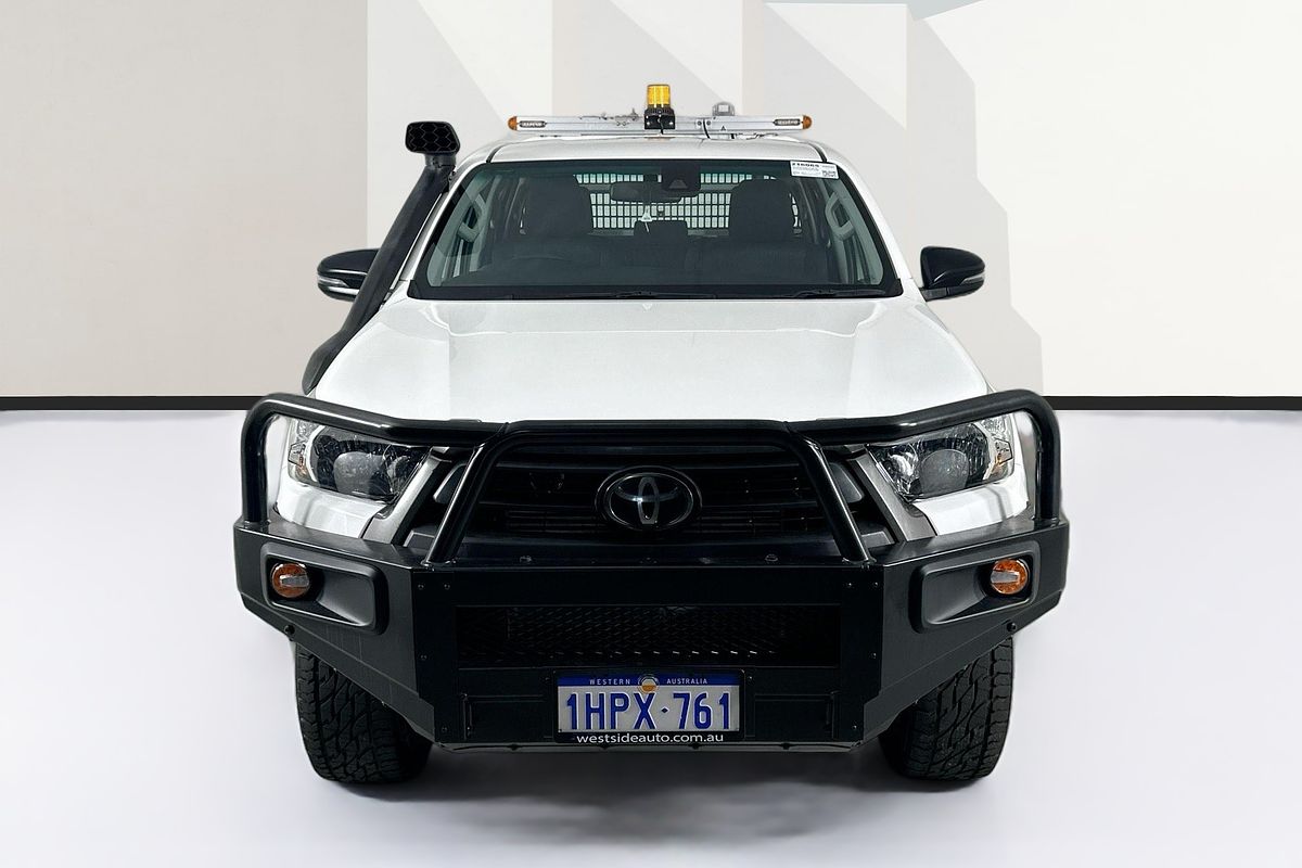 2022 Toyota HILUX SR (4x4) GUN126R 4X4