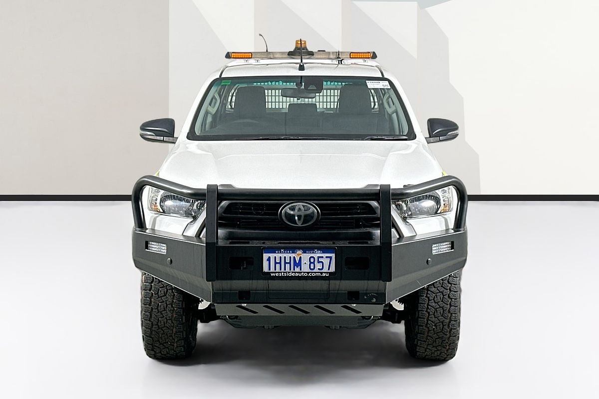 2021 Toyota HILUX SR (4x4) GUN126R FACELIFT 4X4