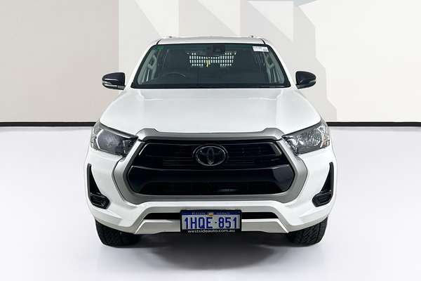 2022 Toyota HILUX SR (4x4) GUN126R 4X4