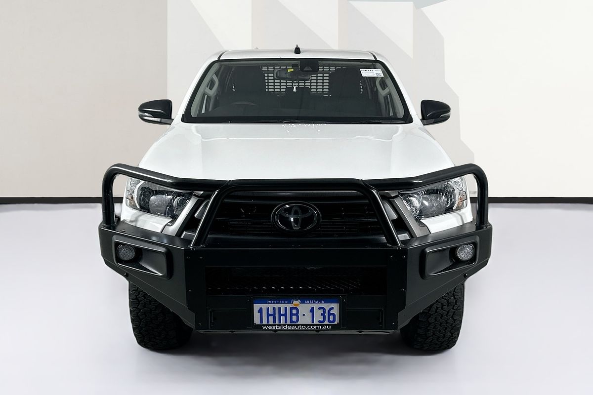 2021 Toyota HILUX SR (4x4) GUN126R 4X4