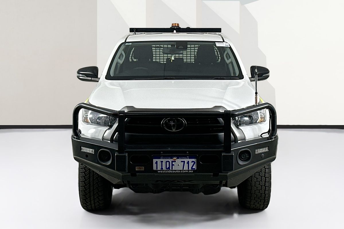 2022 Toyota HILUX SR (4x4) GUN126R 4X4
