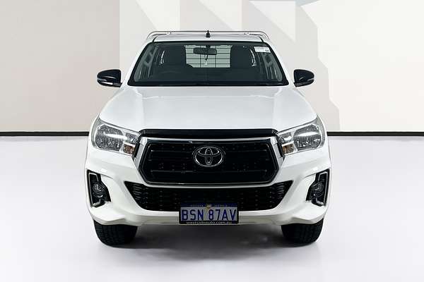 2019 Toyota HILUX SR (4x4) GUN126R MY19 4X4