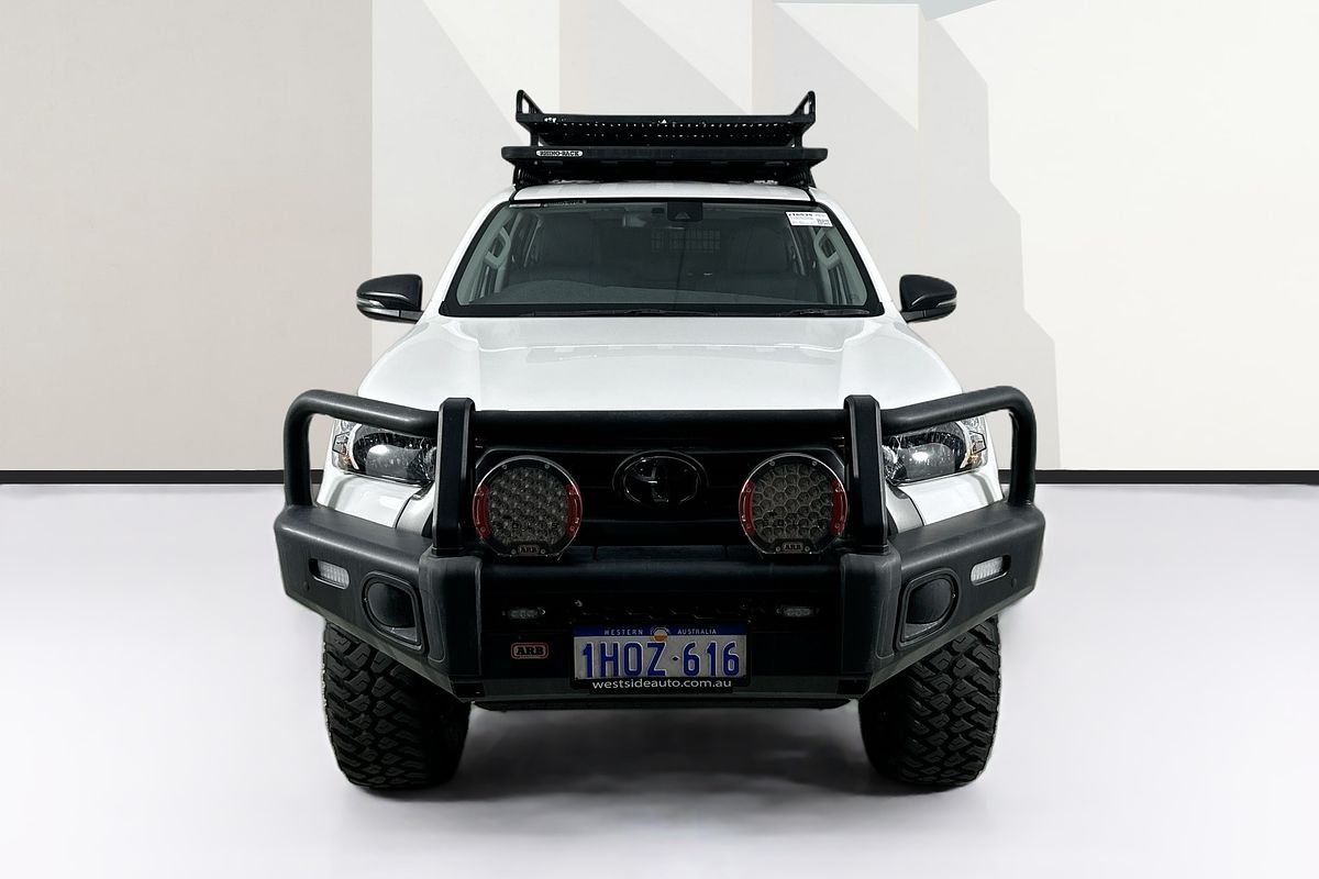 2022 Toyota HILUX SR (4x4) GUN126R 4X4