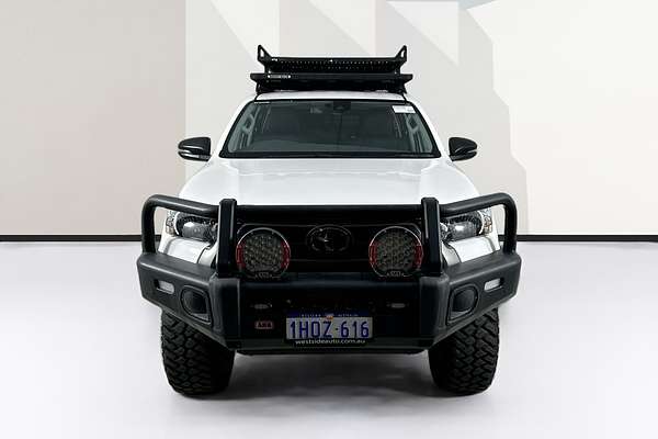 2022 Toyota HILUX SR (4x4) GUN126R 4X4