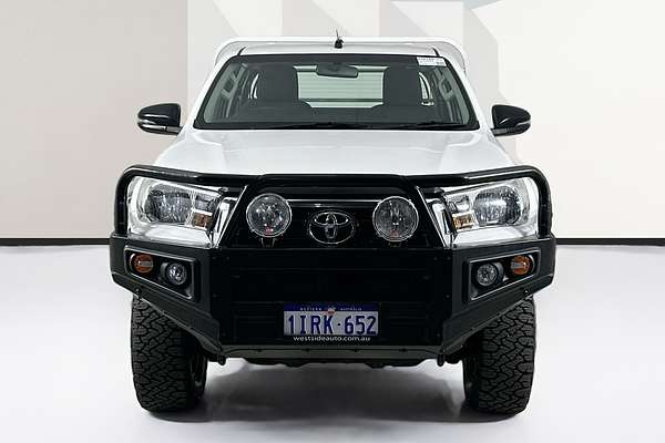 2019 Toyota Hilux SR (4x4) GUN126R MY19 4X4