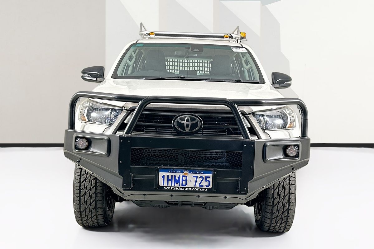 2021 Toyota HILUX SR (4x4) GUN126R FACELIFT 4X4