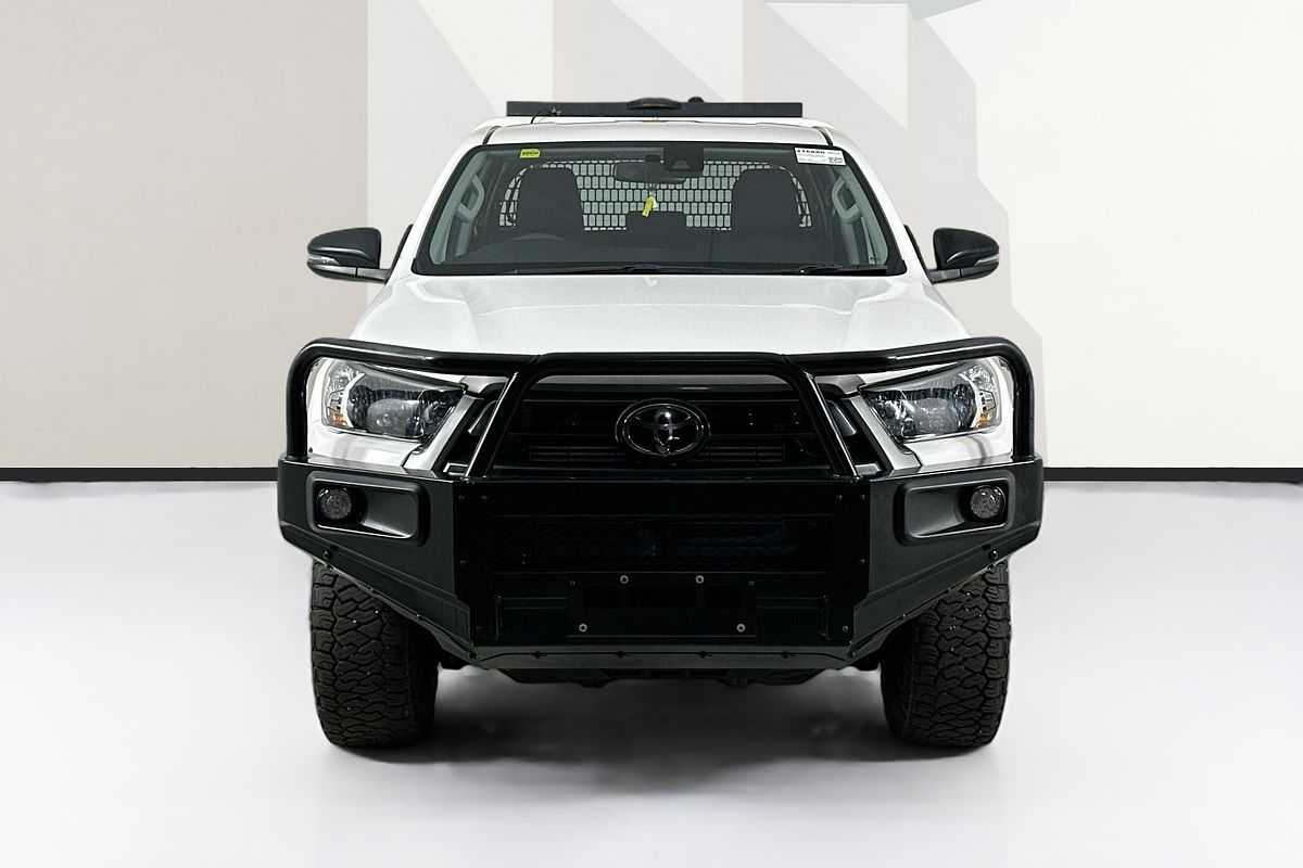 2022 Toyota HILUX SR (4x4) GUN126R 4X4