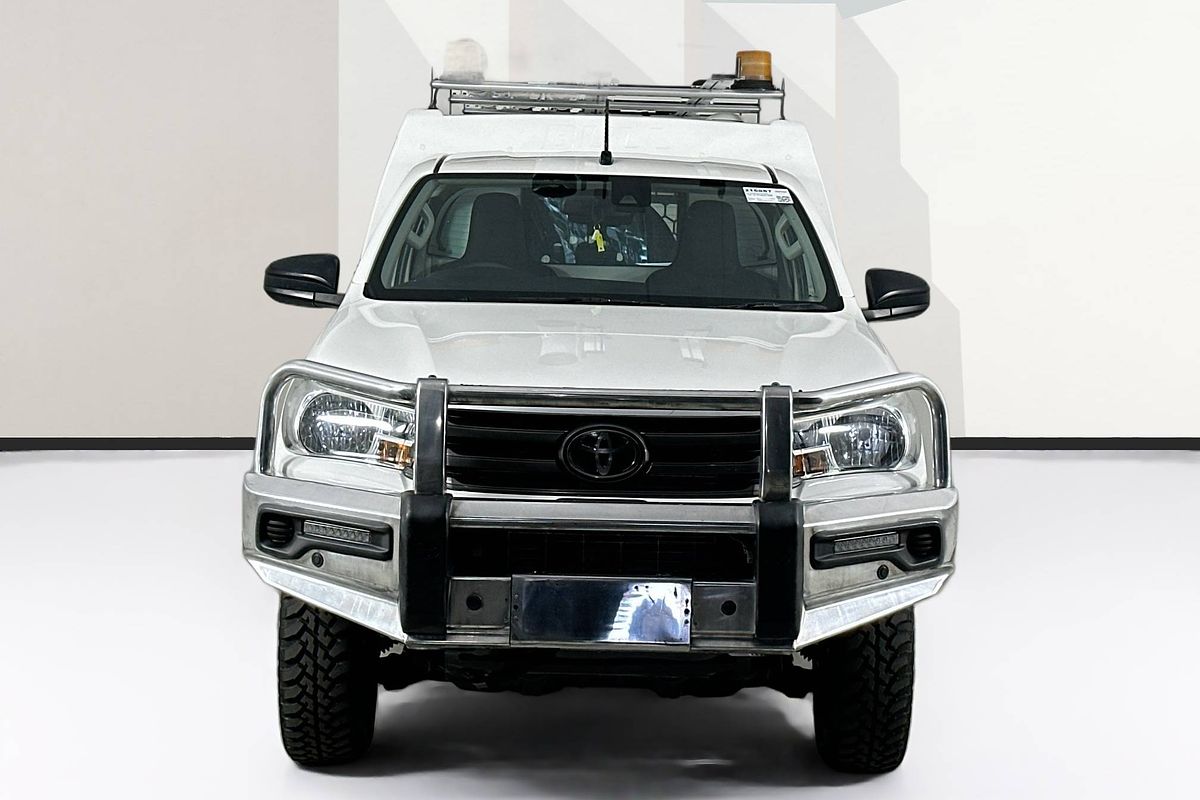 2020 Toyota HILUX SR (4x4) GUN126R FACELIFT 4X4