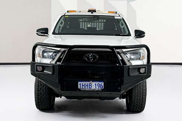 2021 Toyota HILUX SR (4x4) GUN126R 4X4