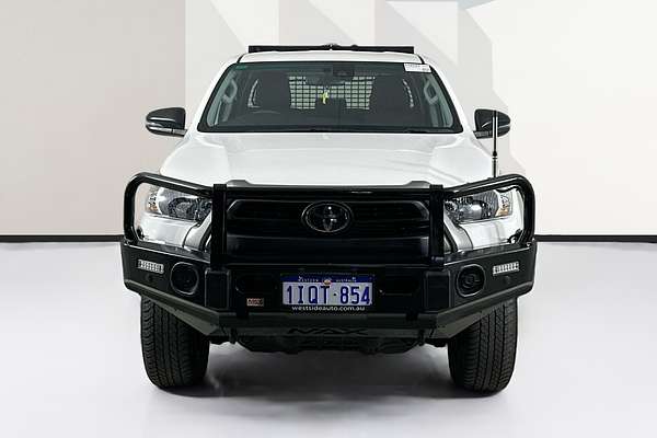 2022 Toyota HILUX SR (4x4) GUN126R 4X4